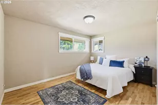 76 Woodlane Dr, Springfield, OR 97477 - Photo 17