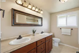 76 Woodlane Dr, Springfield, OR 97477 - Photo 23