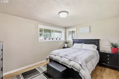 76 Woodlane Dr, Springfield, OR 97477 - Photo 27