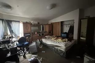 5748 NE Ainsworth St, Portland, OR 97218 - Photo 33