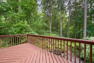3078 Hendricks Hill Dr, Eugene, OR 97403 - Photo 31