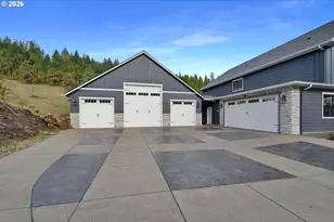 88796 Oakshire Dr, Springfield, OR 97478 - Photo 3