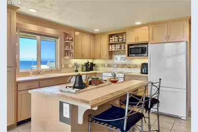 43 Windy Way, Yachats, OR 97498 - Photo 17