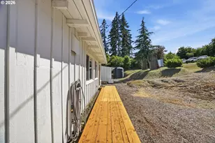 28884 Hillaire St, Eugene, OR 97402 - Photo 35