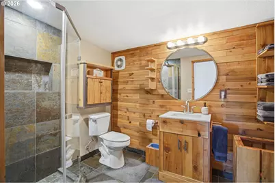 28884 Hillaire St, Eugene, OR 97402 - Photo 23