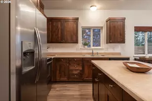 16499 Betty Dr, La Pine, OR 97739 - Photo 13