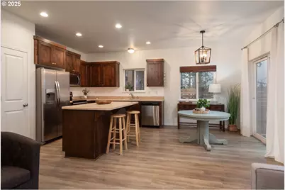 16499 Betty Dr, La Pine, OR 97739 - Photo 9