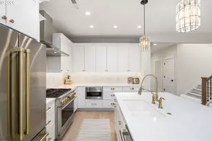 13076 NW Harvest St, Portland, OR 97229 - Photo 17