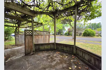 2655 Kincaid St, Eugene, OR 97405 - Photo 3