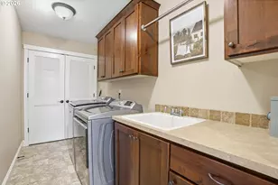 752 W T St, Washougal, WA 98671 - Photo 27