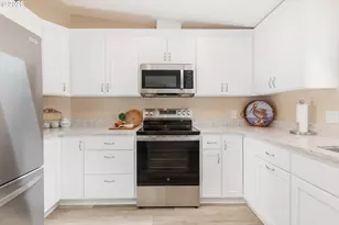 10 Seagrove Loop, Lincoln City, OR 97367 - Photo 15