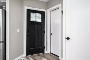 2738 Dayna Ln, Eugene, OR 97408 - Photo 5