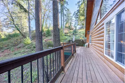 173 Park St, Glide, OR 97443 - Photo 33