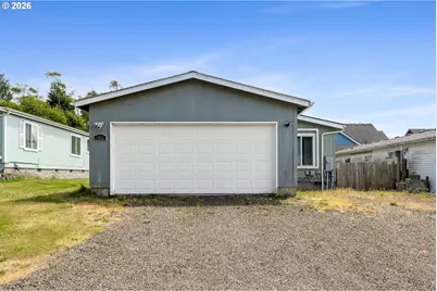 1041 NE 14th Ave, Rockaway Beach, OR 97136 - Photo 1