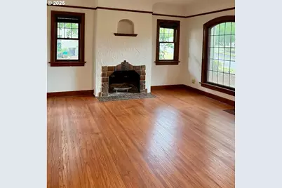 323 NE 47th Ave, Portland, OR 97213 - Photo 3