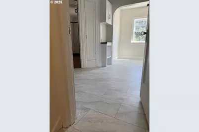 323 NE 47th Ave, Portland, OR 97213 - Photo 13