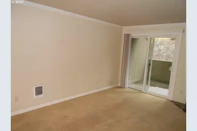 2680 SW 87th Ave #8, Portland, OR 97225 - Photo 3