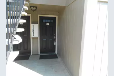 2680 SW 87th Ave #8, Portland, OR 97225 - Photo 1