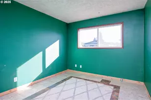 201 Ponderosa Dr, Kelso, WA 98626 - Photo 19