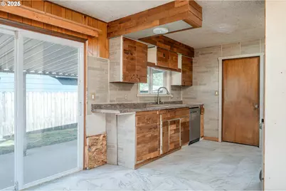 201 Ponderosa Dr, Kelso, WA 98626 - Photo 11