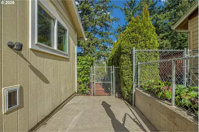 107 Glenwood Ct, Oregon City, OR 97045 - Photo 43