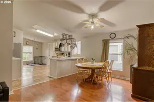 2154 Oregon St, Saint Helens, OR 97051 - Photo 11
