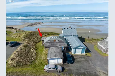 35 NW Dolphin St, Newport, OR 97365 - Photo 3