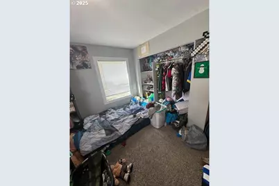 911 Division Ave, La Grande, OR 97850 - Photo 9