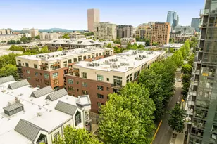 820 NW 12th Ave, Portland, OR 97209 - Photo 31