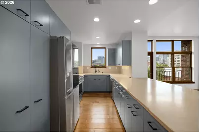 820 NW 12th Ave #518, Portland, OR 97209 - Photo 13