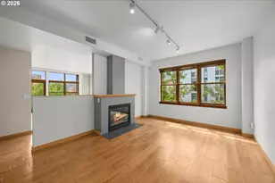 820 NW 12th Ave, Portland, OR 97209 - Photo 7