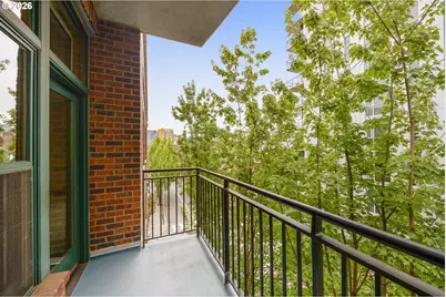820 NW 12th Ave #518, Portland, OR 97209 - Photo 19