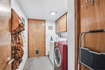 7935 SW Carol Glen Pl, Beaverton, OR 97007 - Photo 17