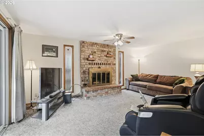 7935 SW Carol Glen Pl, Beaverton, OR 97007 - Photo 15