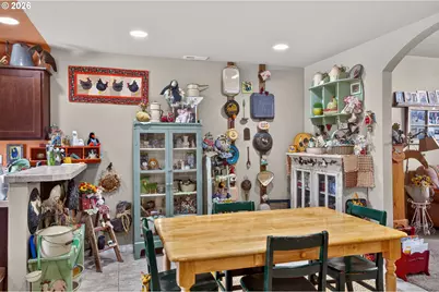 2995 Walnut St, Baker City, OR 97814 - Photo 9