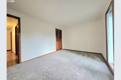 2916 Elysium Ave, Eugene, OR 97401 - Photo 13