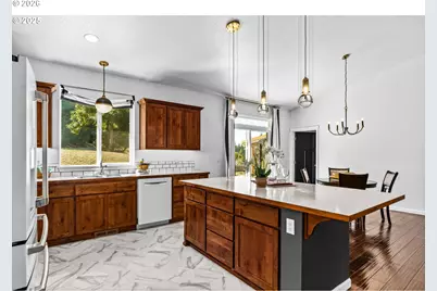 2187 E Madison Ave, Cottage Grove, OR 97424 - Photo 5