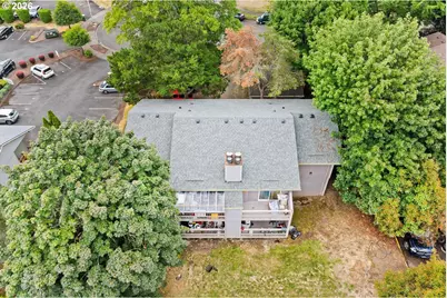 12195 SW Spur Ct, Beaverton, OR 97008 - Photo 5