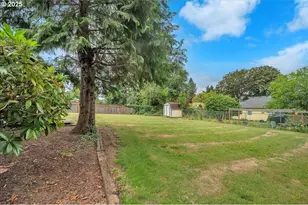 9907 SW 55th Ave, Portland, OR 97219 - Photo 7