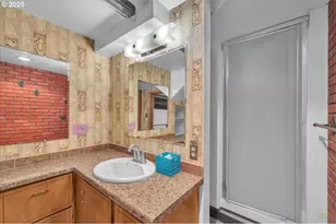 9907 SW 55th Ave, Portland, OR 97219 - Photo 41