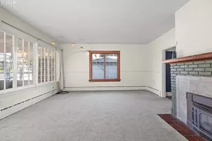 1131 Commercial Ave, Coos Bay, OR 97420 - Photo 9