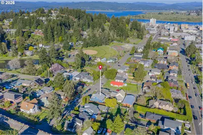 1131 Commercial Ave, Coos Bay, OR 97420 - Photo 43