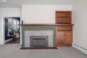 1131 Commercial Ave, Coos Bay, OR 97420 - Photo 7