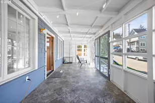 1131 Commercial Ave, Coos Bay, OR 97420 - Photo 3