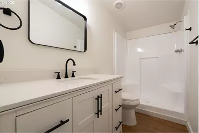 15205 SE Michelle Dr, Clackamas, OR 97015 - Photo 9