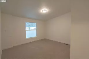 15205 SE Michelle Dr, Clackamas, OR 97015 - Photo 15