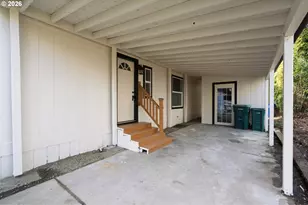 15205 SE Michelle Dr, Clackamas, OR 97015 - Photo 7