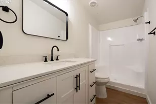 15205 SE Michelle Dr, Clackamas, OR 97015 - Photo 25