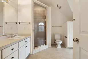 441 Gem Dr, Roseburg, OR 97471 - Photo 25