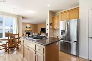 15946 SE Henderson Way, Portland, OR 97236 - Photo 5